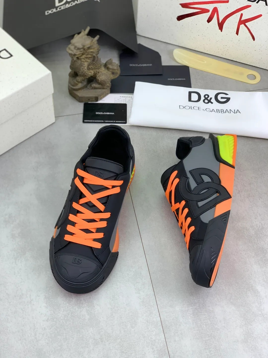 Men's shoes 💰P580💰 [New model] The latest hot style, top original quality, the official website synchronized with "DOLCE&GABBANA [Dolce & Gabbana] ~ High Quality." Effect Low-top casual DG men's shoes, loved by many celebrities, using high-end imported first-layer calfskin splicing logo design + cowhide feet, simple and elegant, perfectly interpreting the latest inspiration for shoes, integrating classics and fashion, luxury dreams, leading fashion Suitable for drivers, light and comfortable to drive, light and breathable for outdoor travel, high-end quality, trustworthy, 5️⃣color🉑️choice! Code number: 38-46